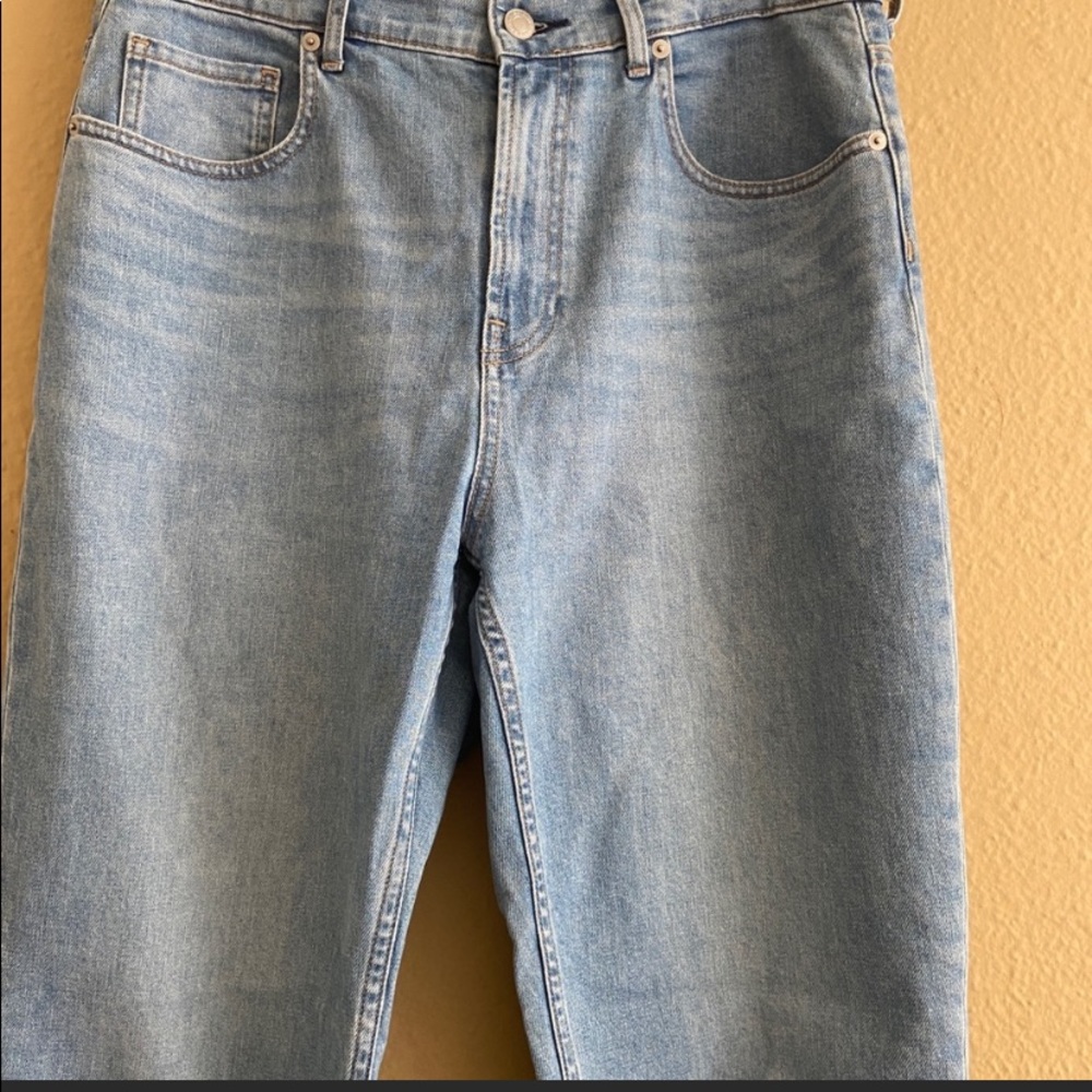 Everlane High rise straight leg size 31